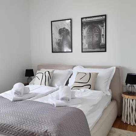 Apartman Sara With Sea View