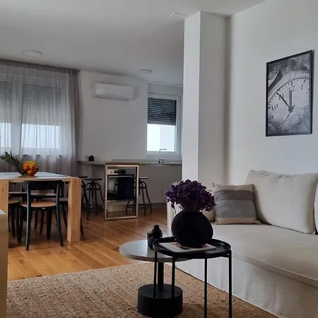 Apartman Sara With Sea View Murter